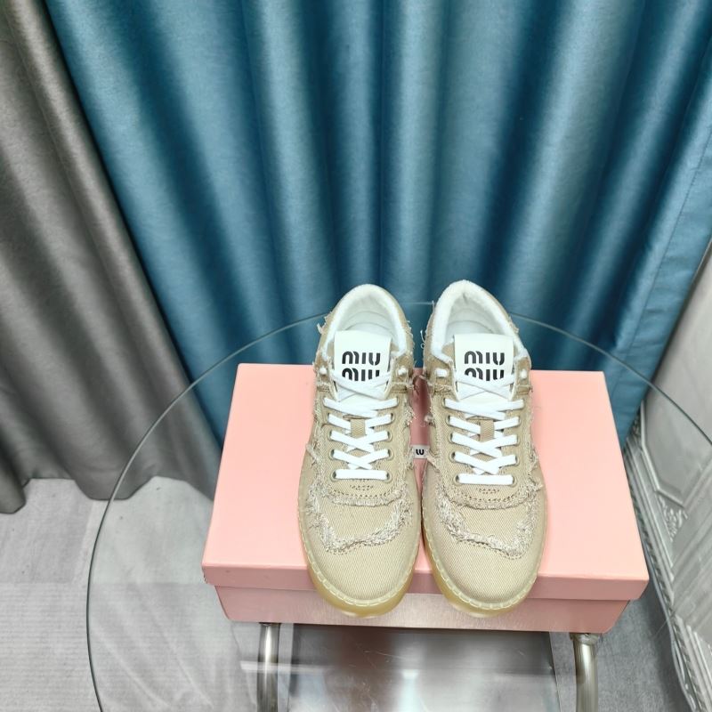 Miu Miu Casual Shoes